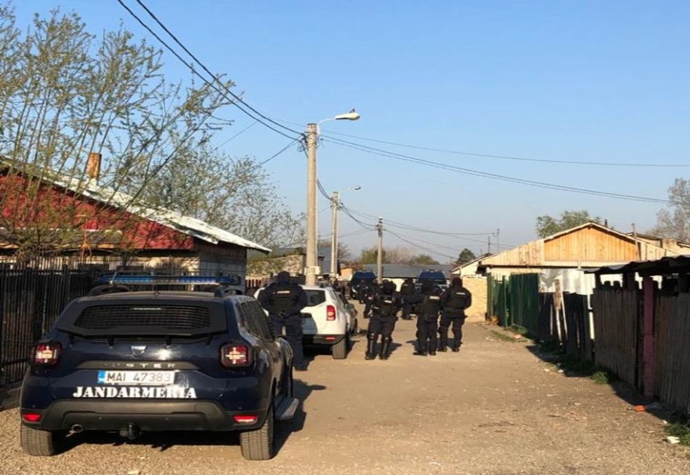 FOTO Razie de amploare în cartierele Mimiu și Bereasca din Ploiești