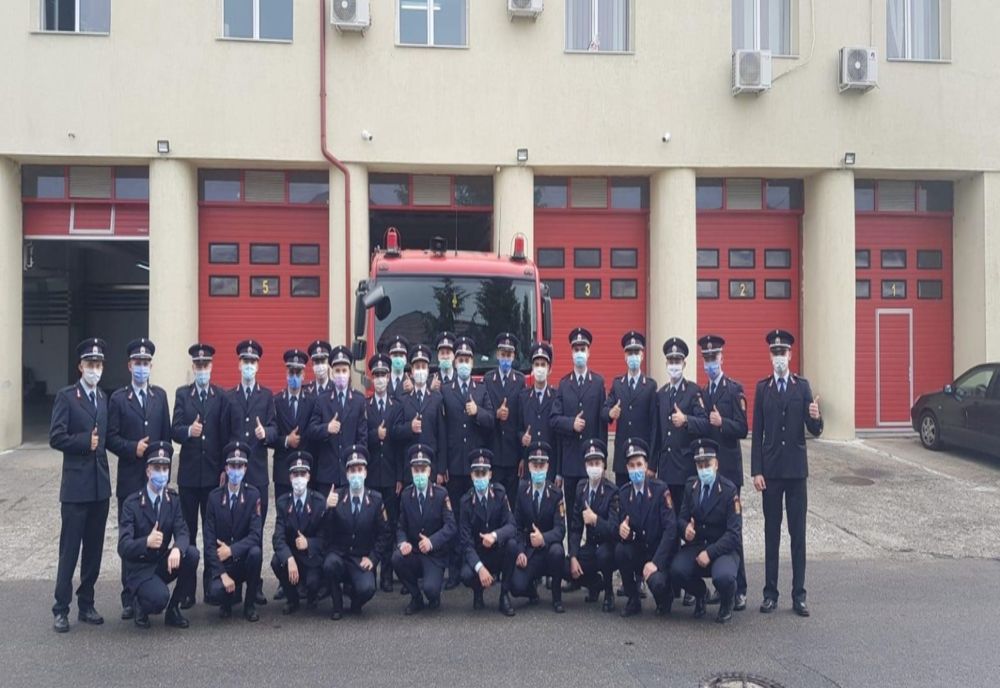 30 de elevi ai Şcolii de Pompieri de la Boldeşti Scăieni, în practică la ISU Prahova