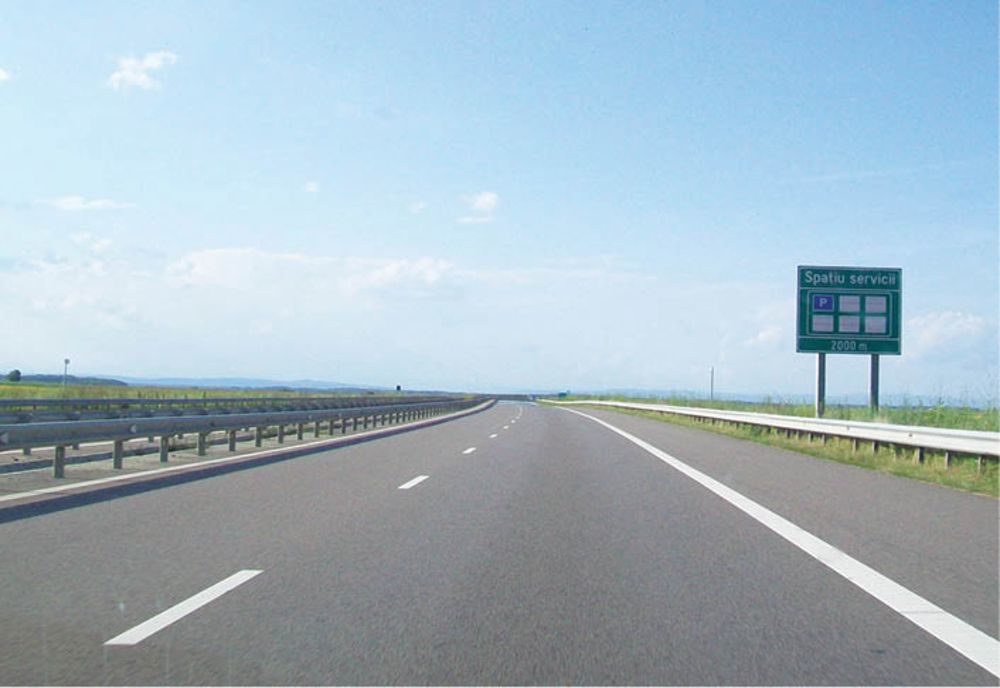 Peste 2 milioane de euro pentru salubrizarea locurilor de parcare și grupurilor sanitare de pe Autostrada A3