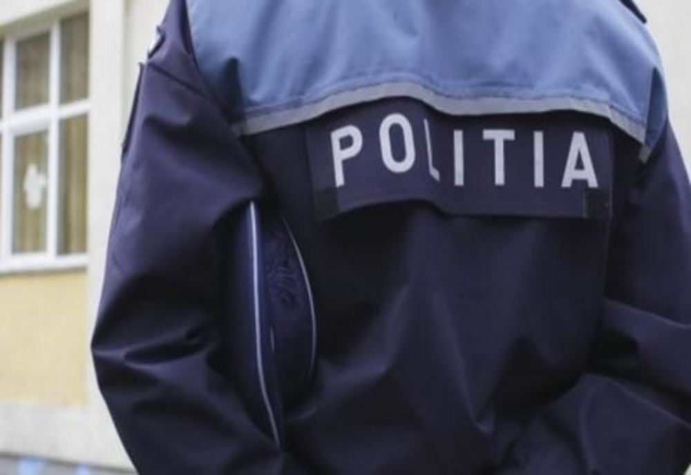 Un poliţist din Prahova, ameninţat de un puşcăriaş condamnat pentru tentativă de omor