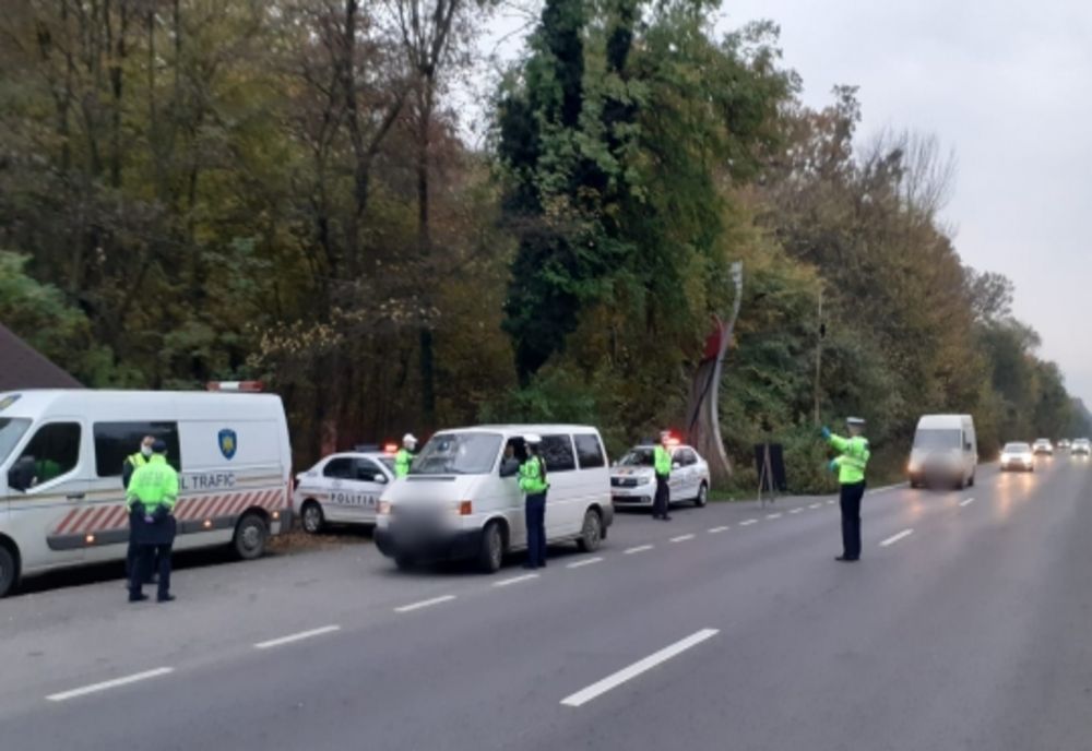 Transportatorii de marfă și persoane, în vizorul polițiștilor din Prahova
