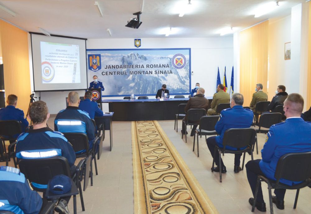 Centrul de Perfecţionare a Pregătirii Cadrelor Jandarmi Montan Sinaia, activitate restrânsă din cauza pandemiei