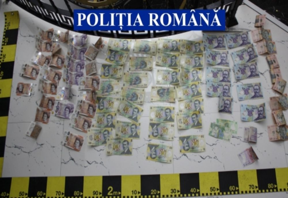 Percheziții în Prahova la persoane bănuite de proxenetism