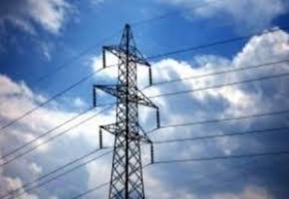 Trei persoane, puse sub control judiciar în dosarul de corupție privind furnizarea de energie electrică