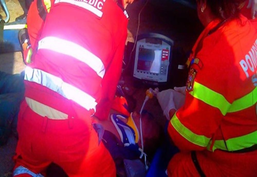 Tineri din Ploiești, salvați după ce s-au intoxicat cu monoxid de carbon