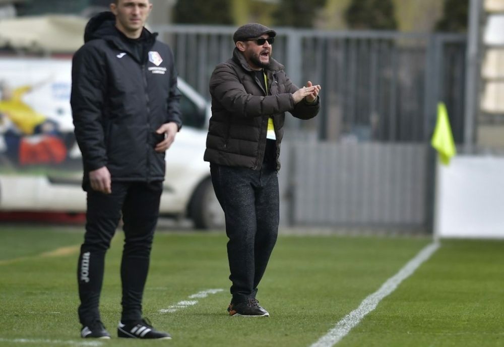 Petrolul Ploiești a reziliat contractul cu antrenorul Viorel Moldovan