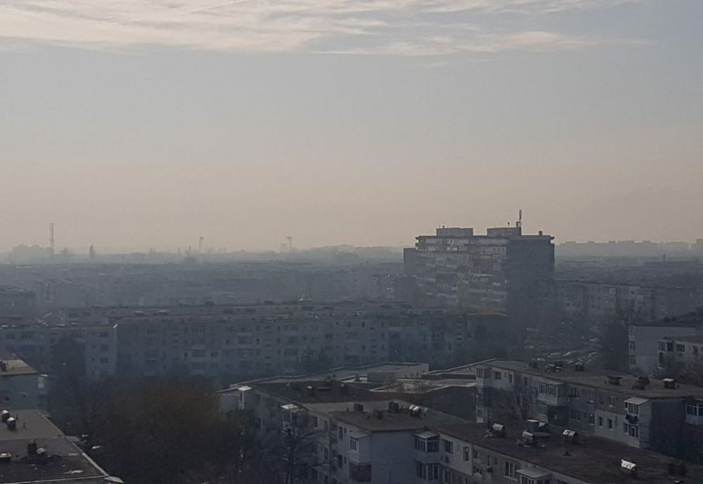 Poluare cu benzen. Depășiri la toate stațiile de monitorizare a calității aerului din Ploiești 