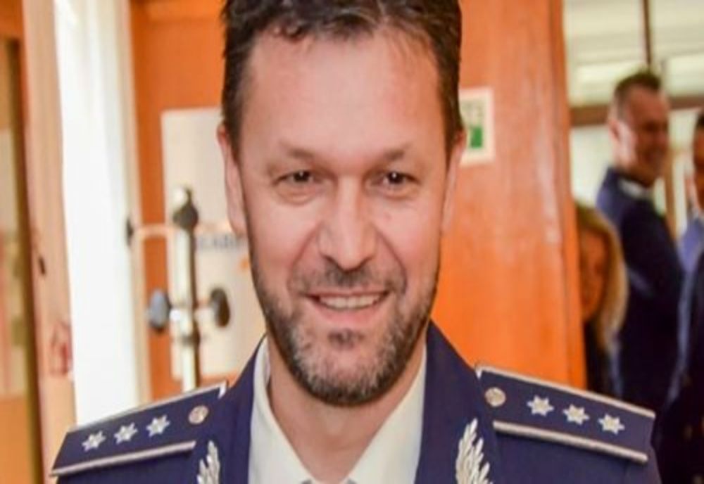 Un polițist a salvat un bărbat care a anunțat pe Facebook că se sinucide