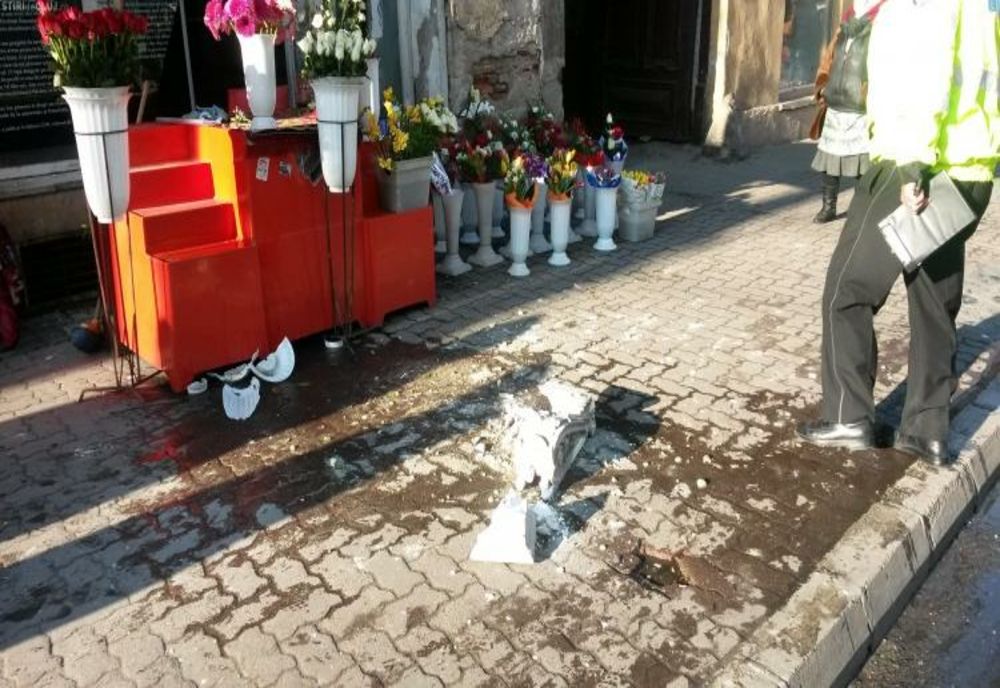 Controale în Ploiești, la vânzătoarele de flori. Ce amenzi au aplicat polițiștii locali