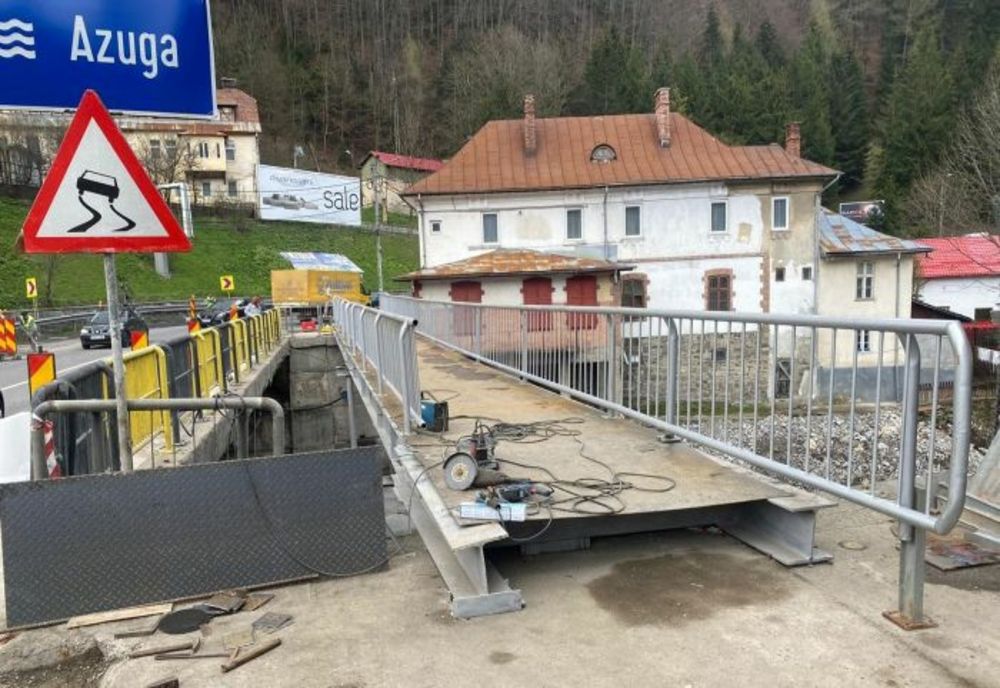 Trafic restricționat, de luni, pe DN1, în zona localității prahovene Azuga