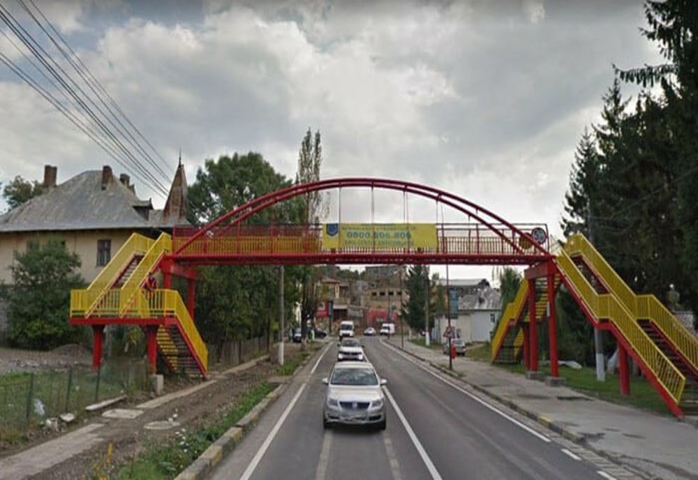 Dotări moderne pentru pasarelele pietonale de pe DN 1-Valea Prahovei