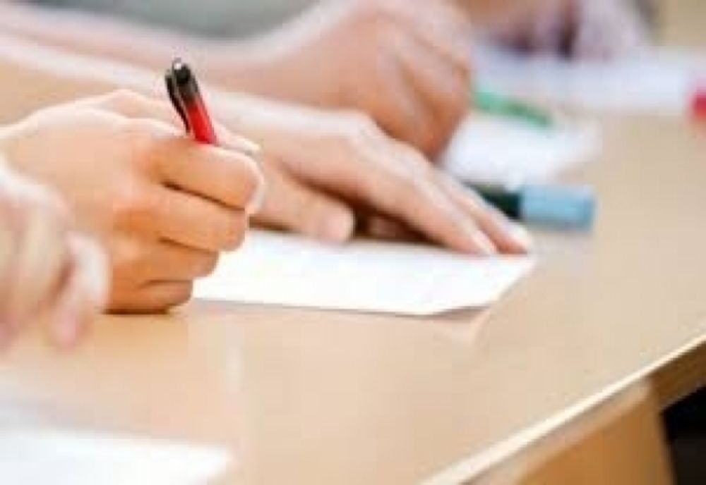 Opt elevi din Prahova au obținut nota maximă la Evaluarea Națională