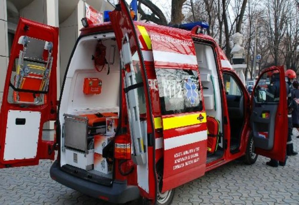 Accident grav la o croitorie! Mâna unei femei a fost smulsă de un utilaj