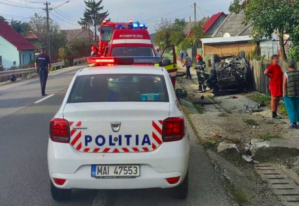 Victimă încarcerată în urma unui accident produs pe DN 72, în apropiere de Ploiești