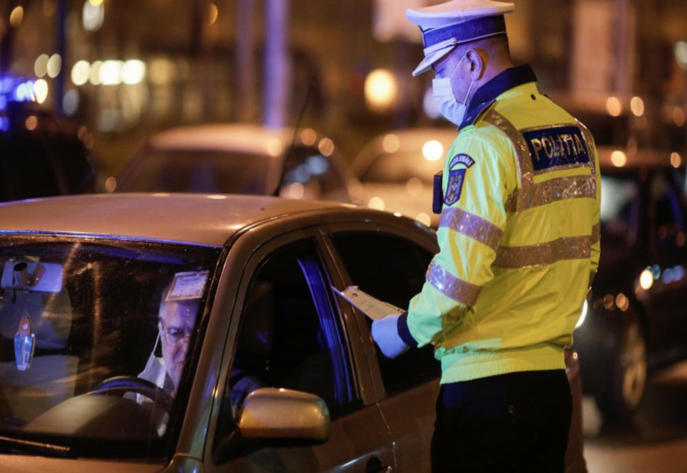 Carantină de noapte, în Ploiești. Ce modele de declarații trebuie prezentate de persoanele nevaccinate 