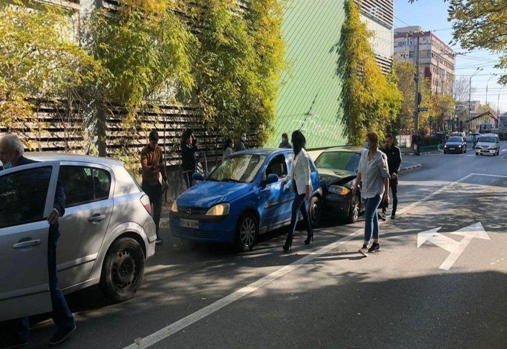 Coliziune în lanț în centrul Ploieștiului