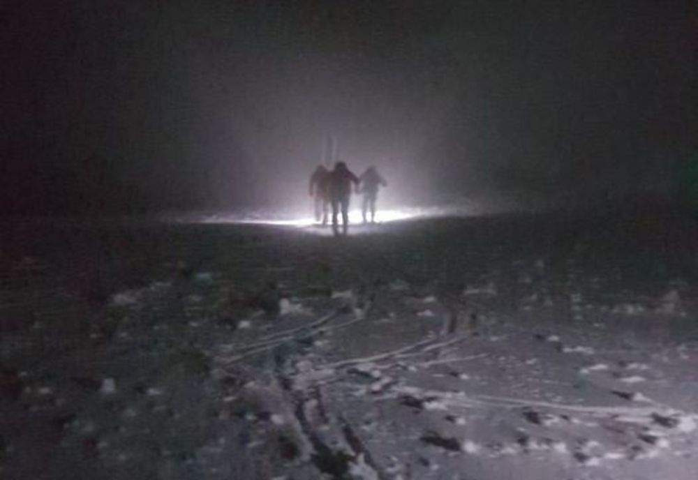 Schiori rătăciți în Munții Baiului, în seara de Ajun