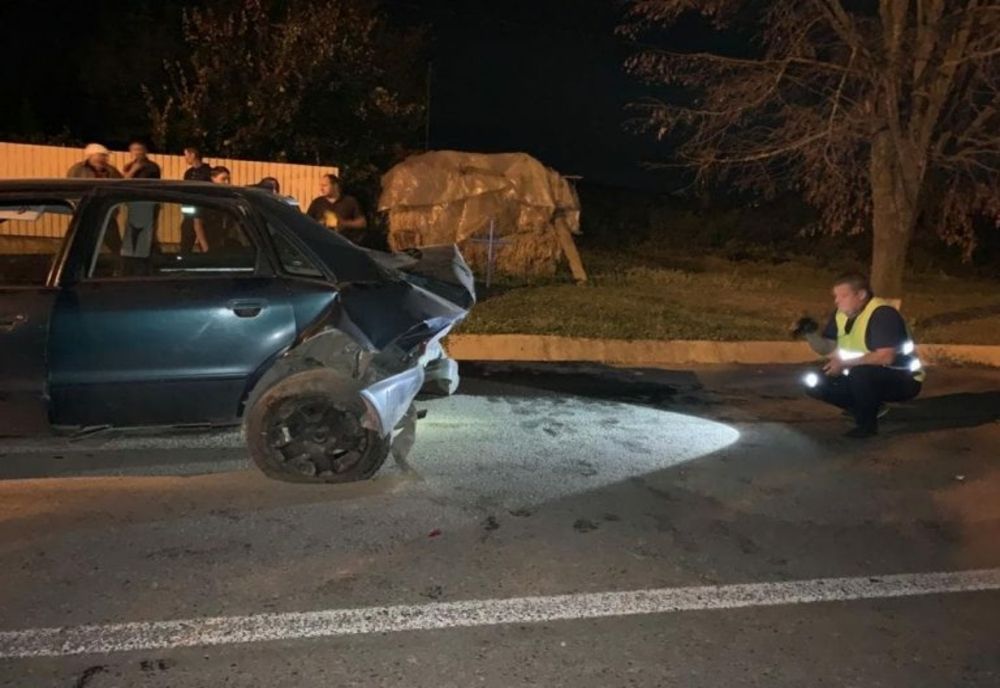 Șofer beat și cu permisul anulat, reținut după ce a produs un accident în Prahova și a fugit de la fața locului