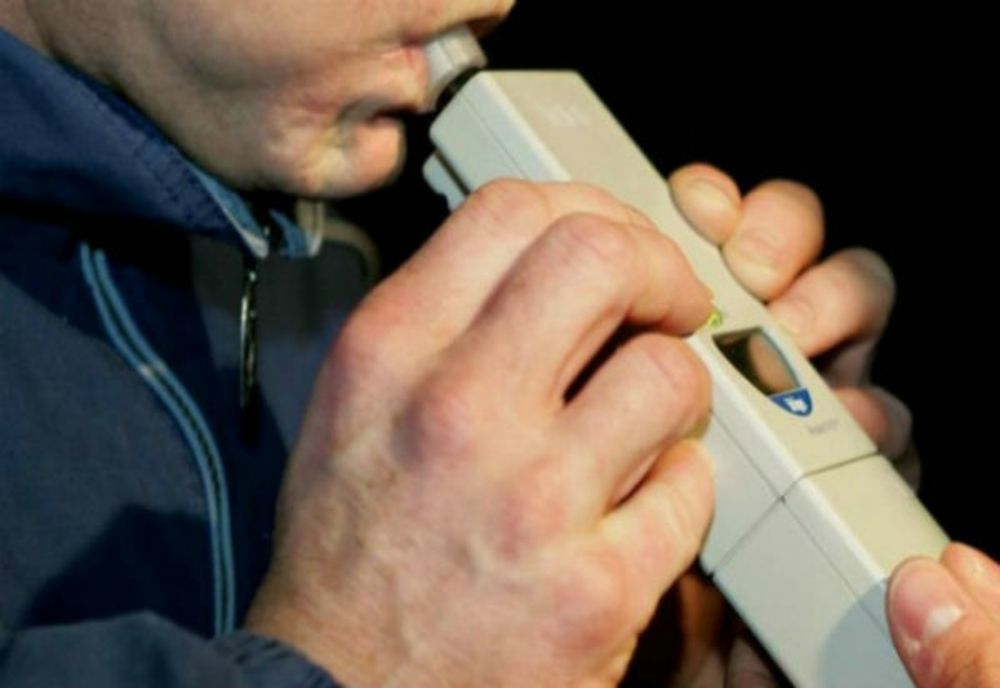 Accident vineri seara în Ploiești, cu doar trei ore înainte de Revelion, provocat de un șofer beat