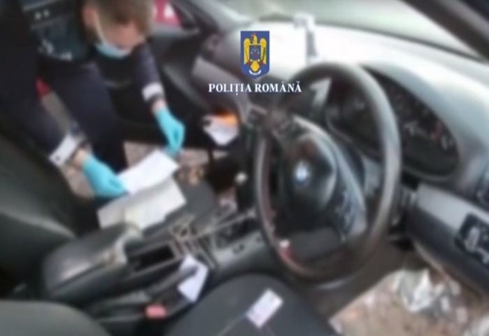 Percheziții în Prahova, la proxeneți, escroci și tâlhari- VIDEO