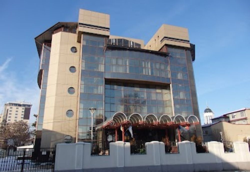 Anchetă în cazul avionului prăbuşit, preluată de Parchetul de pe lângă Curtea de Apel Prahova