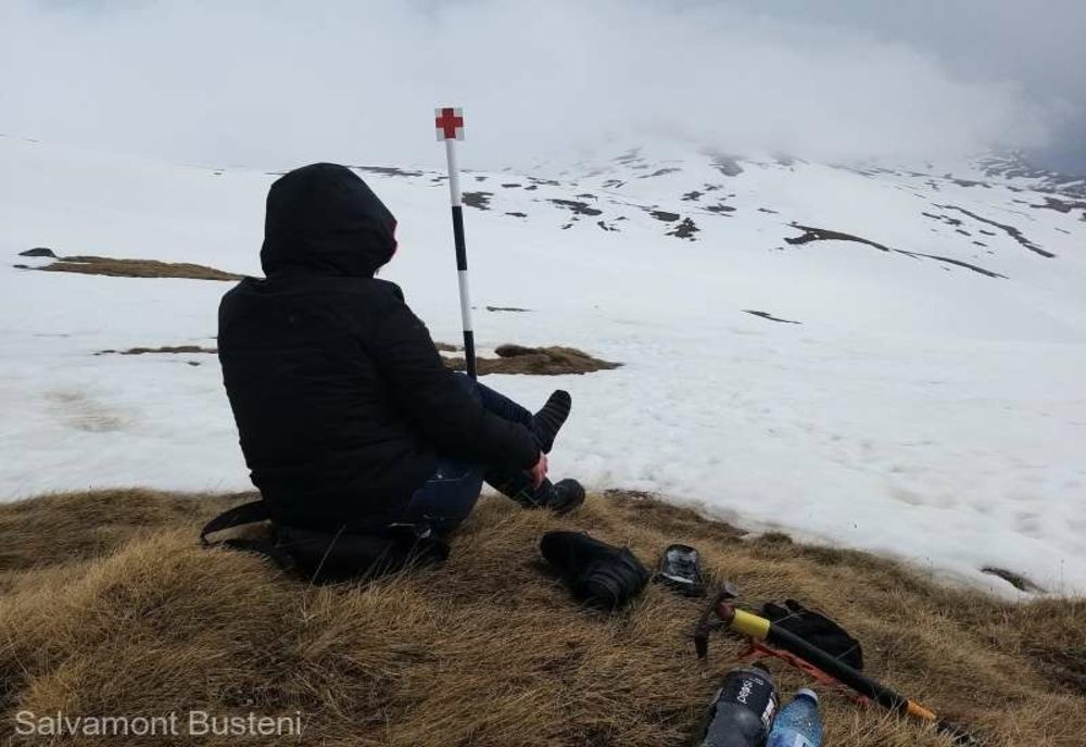 Prahova. Femei echipate necorespunzător, recuperate de salvamontiştii de pe traseul Babele-Crucea Eroilor