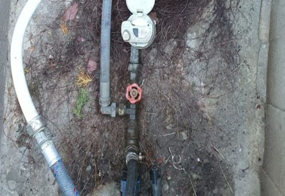 Prahova. Dosar penal pentru furt de apă din sistemul public de alimentare