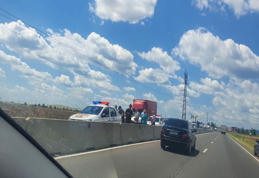 Prahova. Accident cu trei victime, pe DN 1, la Băicoi