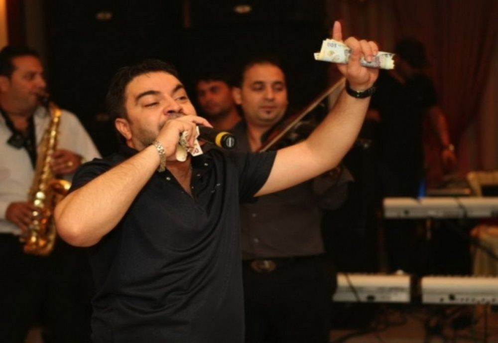 O știre conform căreia Interpretul de manele, Florin Salam, a murit la 42 de ani a făcut înconjurul internetului