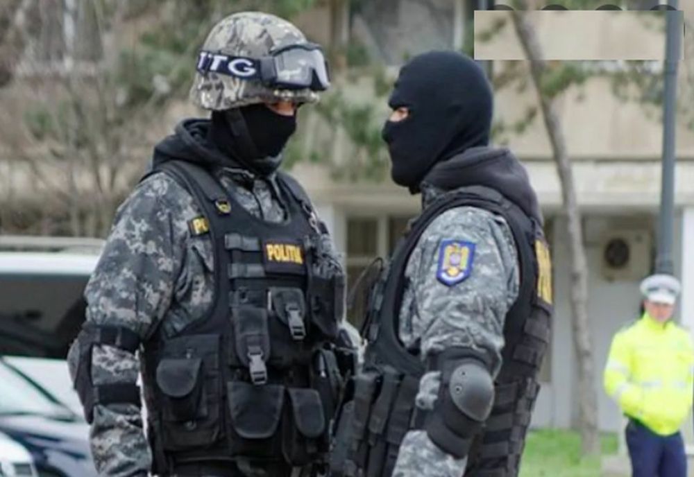 Percheziții în Prahova la o rețea de evaziune fiscală și delapidare