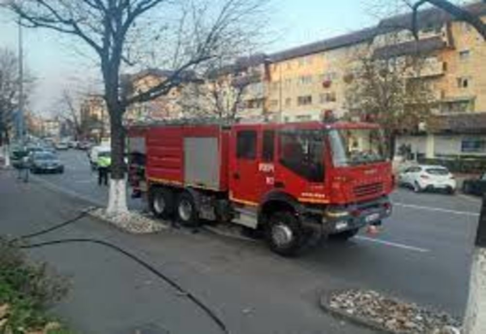 Prahova. Un incendiu a izbucnit într-o cofetărie de pe strada Carol I din municipiul Câmpina