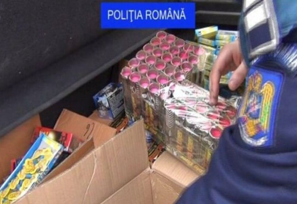 Prahova. Peste 100 de kilograme de petarde și artificii au fost găsite ascunse într-o utilitară, la Bucov