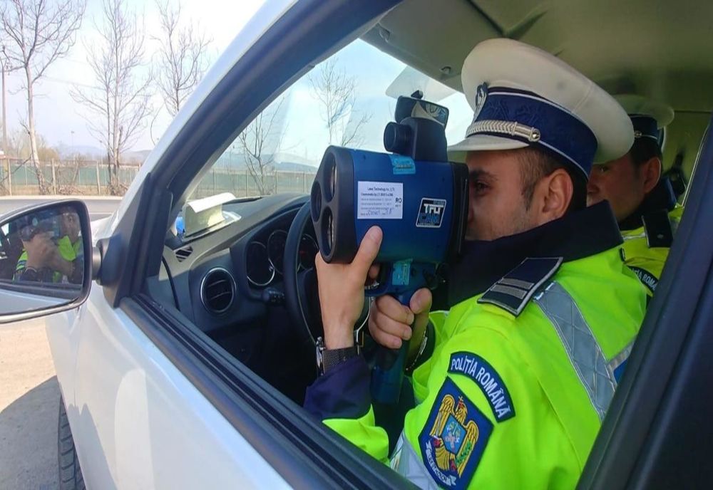 ROADPOL – SPEED aproape 25.000 de șoferi au depășit viteza legală într-o săptămână 