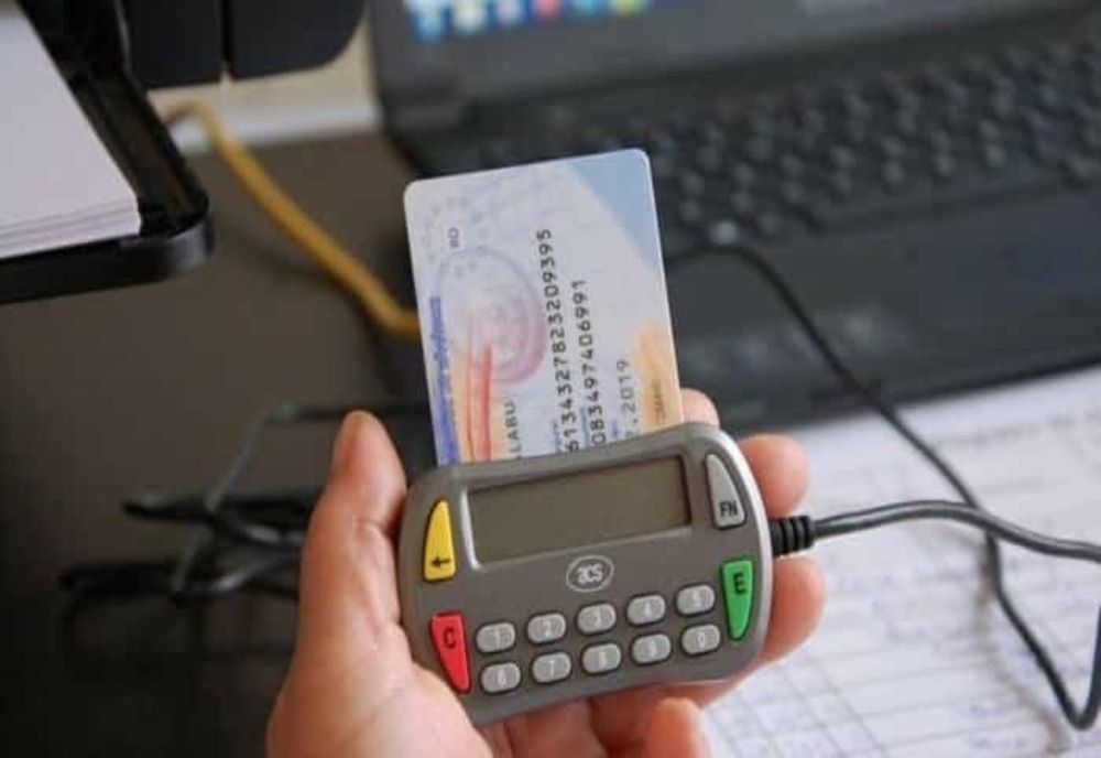 CAS Prahova: Cardurile de sănătate duplicat sunt transmise prin intermediul primăriilor, în patru orașe din județ