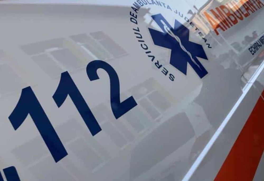 Accident în Ploieşti. Pieton de 54 de ani, lovit de o maşină