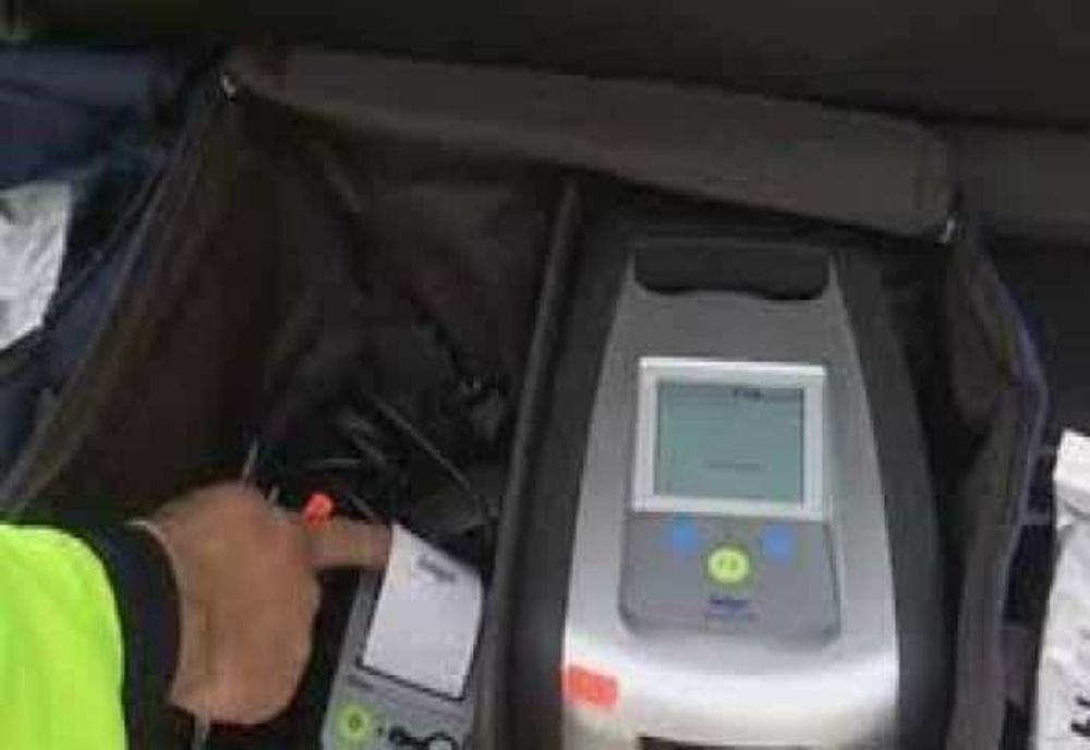 Prahova Bărbat prins conducând drogat, la Bănești. Tânărul avea deja permisul reținut