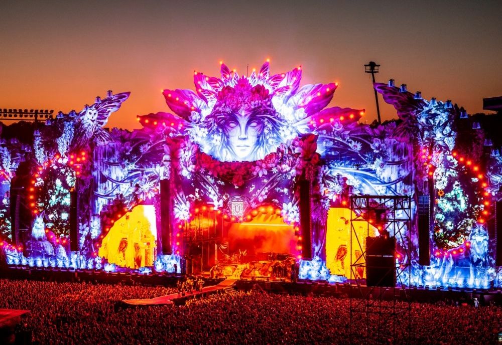 APROAPE 430.000 DE PARTICIPANȚI LA UNTOLD 2024