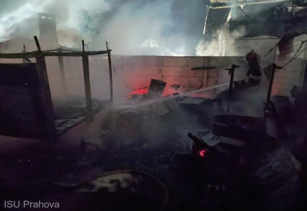 DOUĂ CASE, DISTRUSE DE UN INCENDIU PROVOCAT DE UN FOC APRINS ÎN AER LIBER