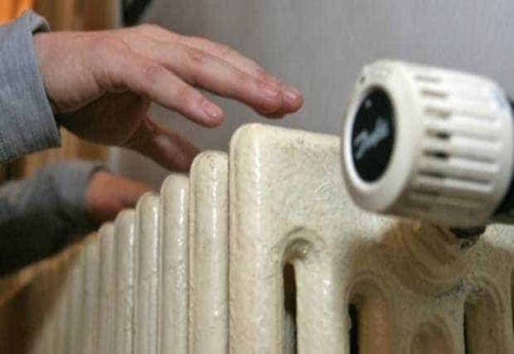 AVARIE MAJORĂ LA TERMOFICAREA DIN PLOIEȘTI: PESTE 100.000 DE CONSUMATORI AFECTAȚI