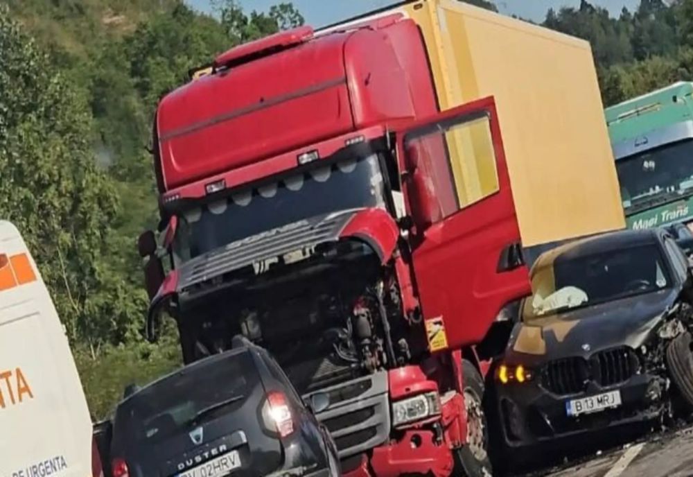ACCIDENT GRAV PE DN1, LA COMARNIC. PATRU PERSOANE RĂNITE  