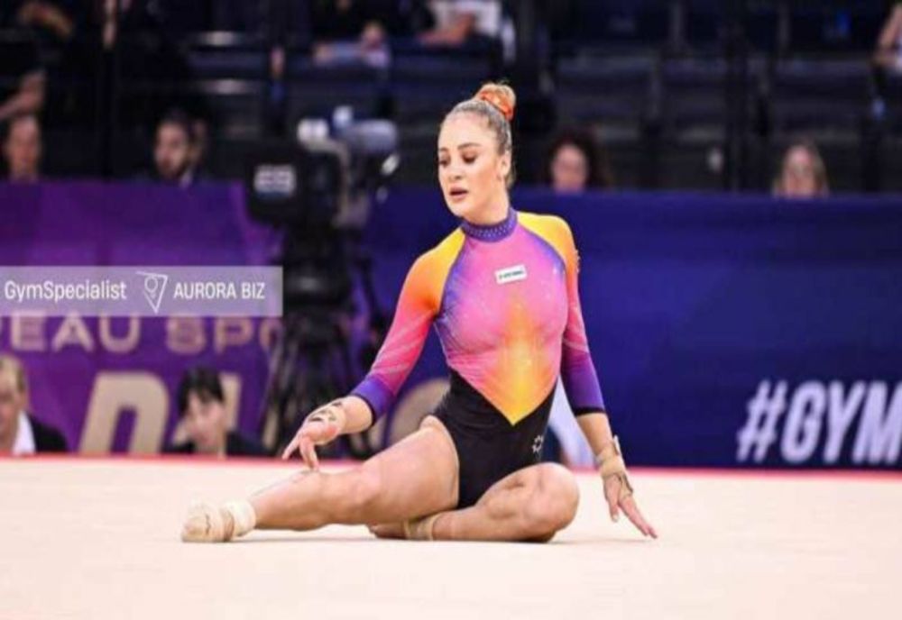 VIDEO GIMNASTICĂ ARTISTICĂ: SABRINA MANECA VOINEA, MEDALIATĂ CU AUR LA SOL, LA CUPA MONDIALĂ