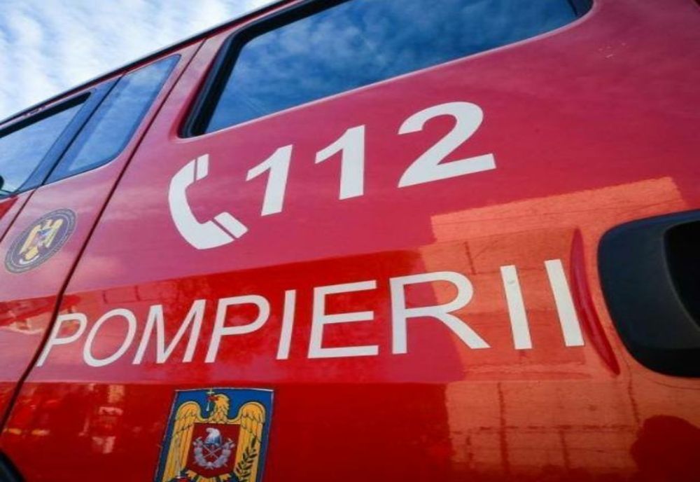 Explozie puternică în Prahova: o femeie a fost rănită grav după ce o butelie a sărit în aer