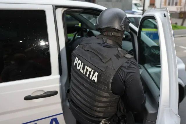 27 de percheziții în Prahova, într-un dosar de credite obținute cu acte false. Prejudiciul se apropie de 2 milioane de lei