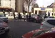 VIDEO| Interlopii au atacat un bărbat, bănuit că a fi denunțător, chiar în fața sediului DIICOT Ploiești