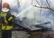 Incendiu violent la un service auto din Ploiești 