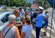 Polițiștii i-au invitat pe șoferii care au ajuns astăzi pe Valea Prahovei la cafea!