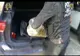 Trei persoane prinse în timp ce încercau să comercializeze un kilogram de canabis