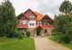 Cornel Dinu vinde vila din Sinaia. Cât cere pe proprietatea de 400 de metri pătrați