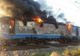 Locomotiva unui tren de marfă, plin cu benzină și motorină, a luat foc în apropiere de Ploiești