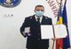 Pompier prahovean, decorat cu „Emblema de onoare a MAI” pentru salvarea vieții unui bebeluș